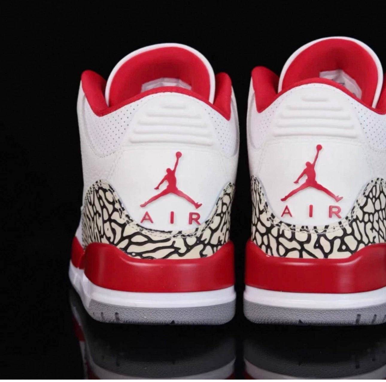 Nike Air Jordan 3 Retro "Cardinal Red" World-Store