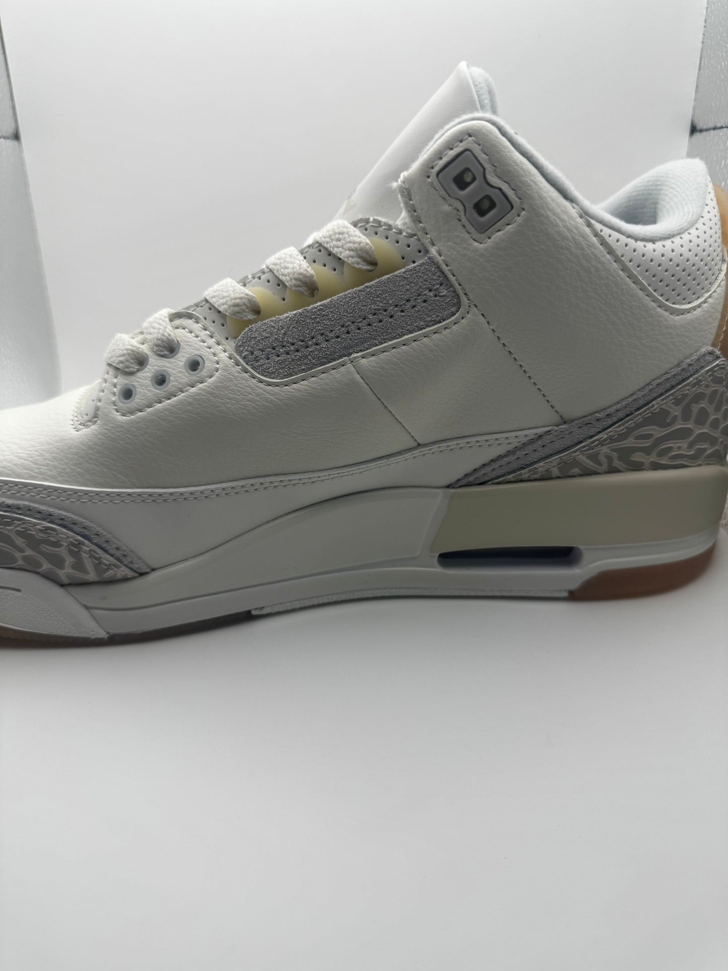 Nike Air Jordan 3 Retro Craft "Ivory 9.5
