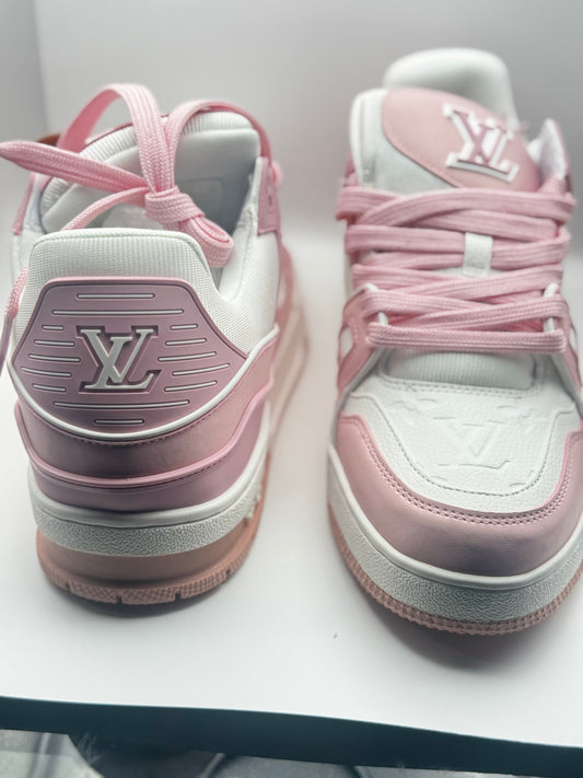 Louis Vuitton LV Trainer en color PINK US 9