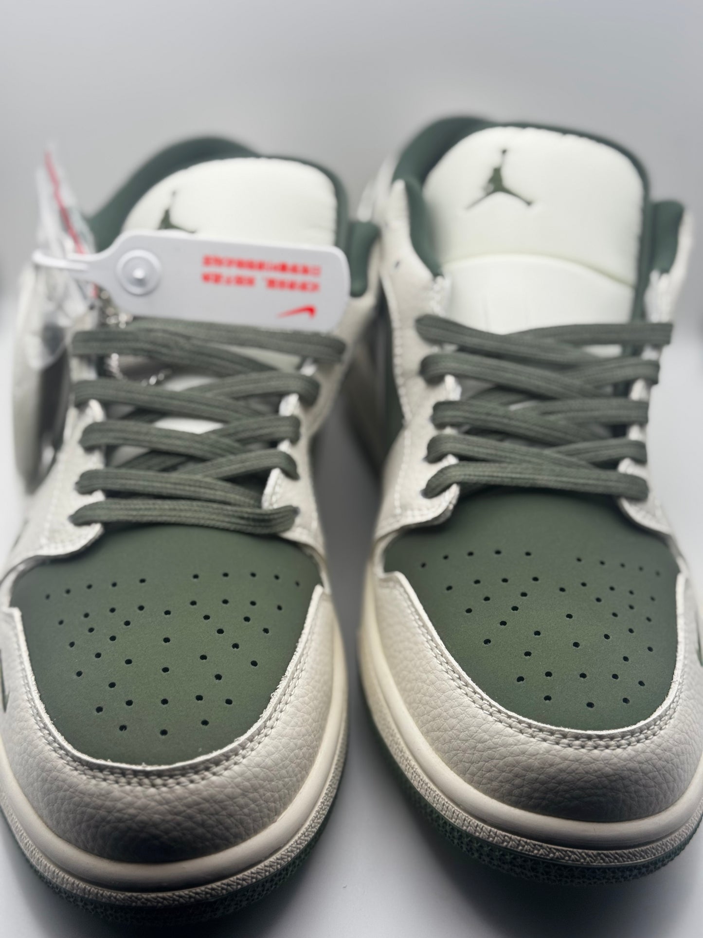 Air Jordan 1 Low us size 10.5